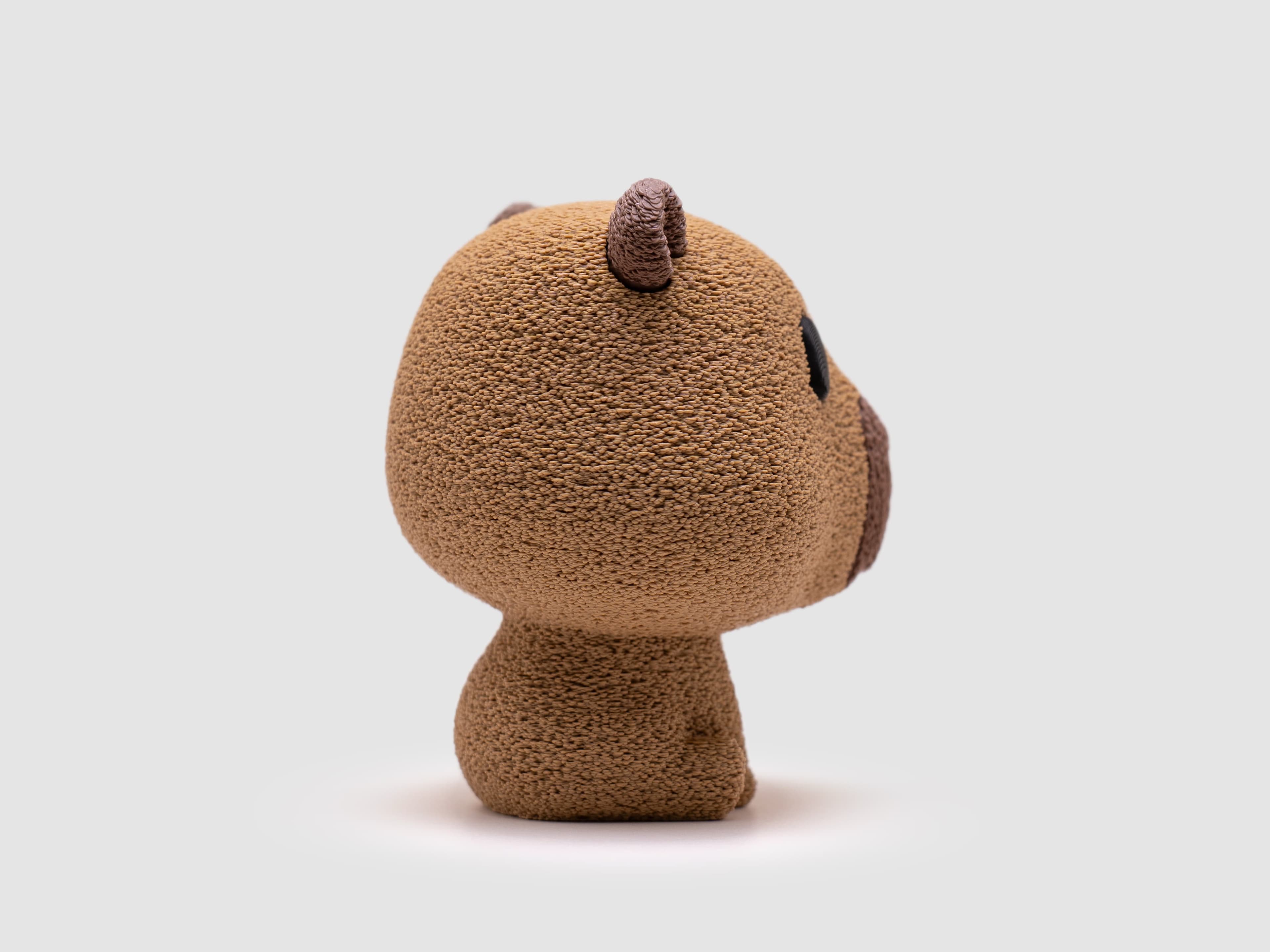 Capybara — figurine & socle