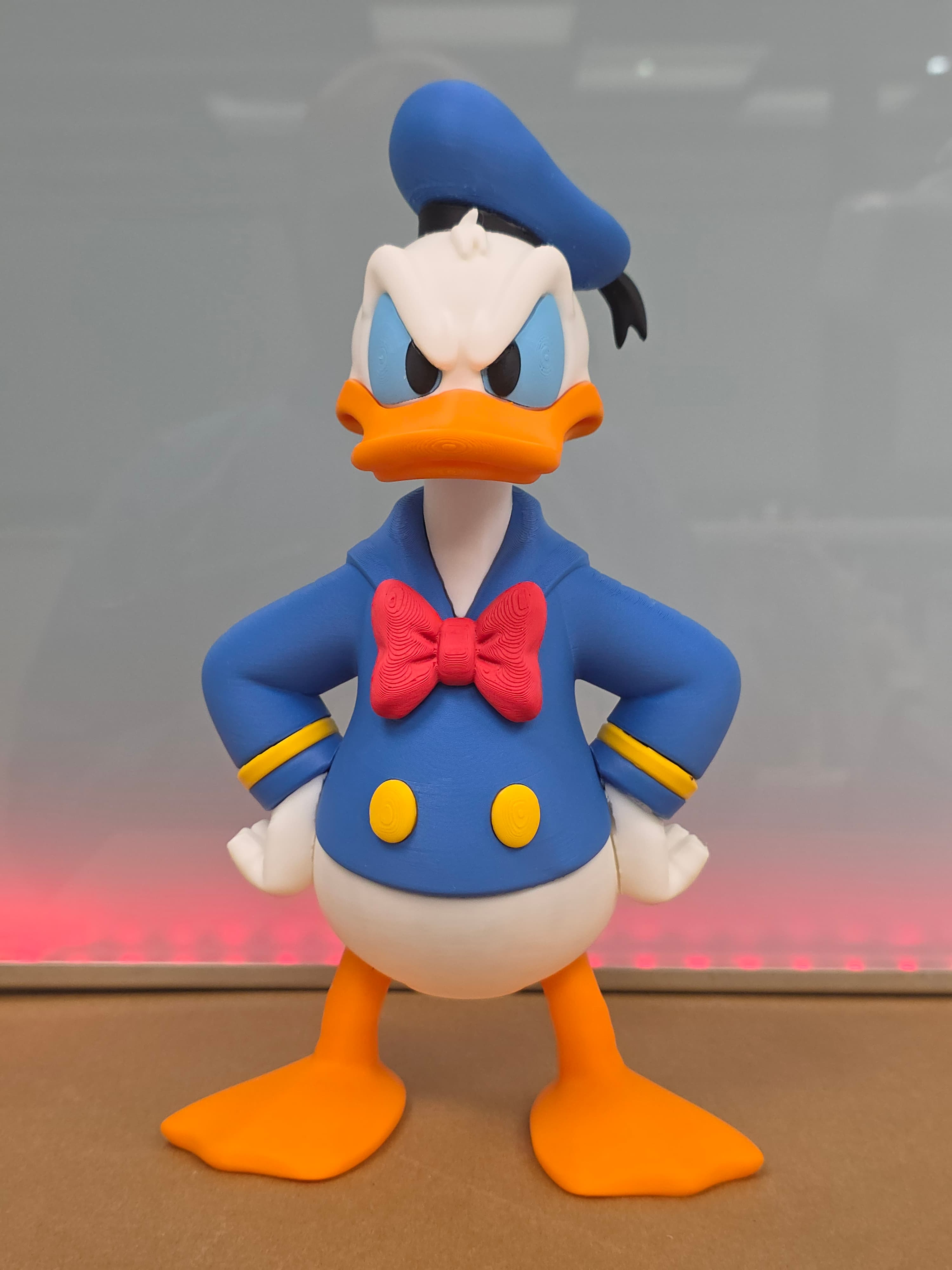 Donald Duck — figurine multicolore