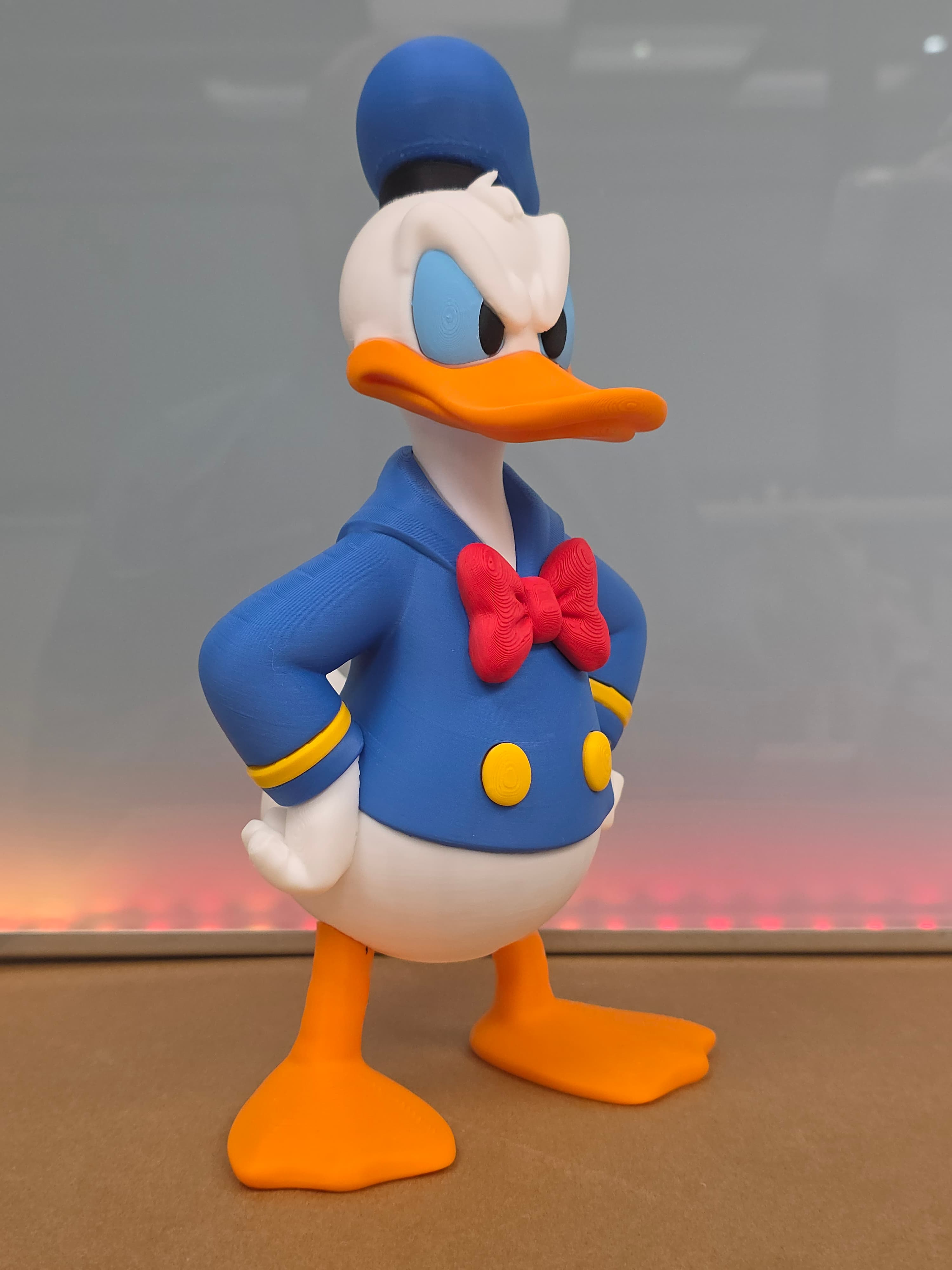 Donald Duck — figurine multicolore