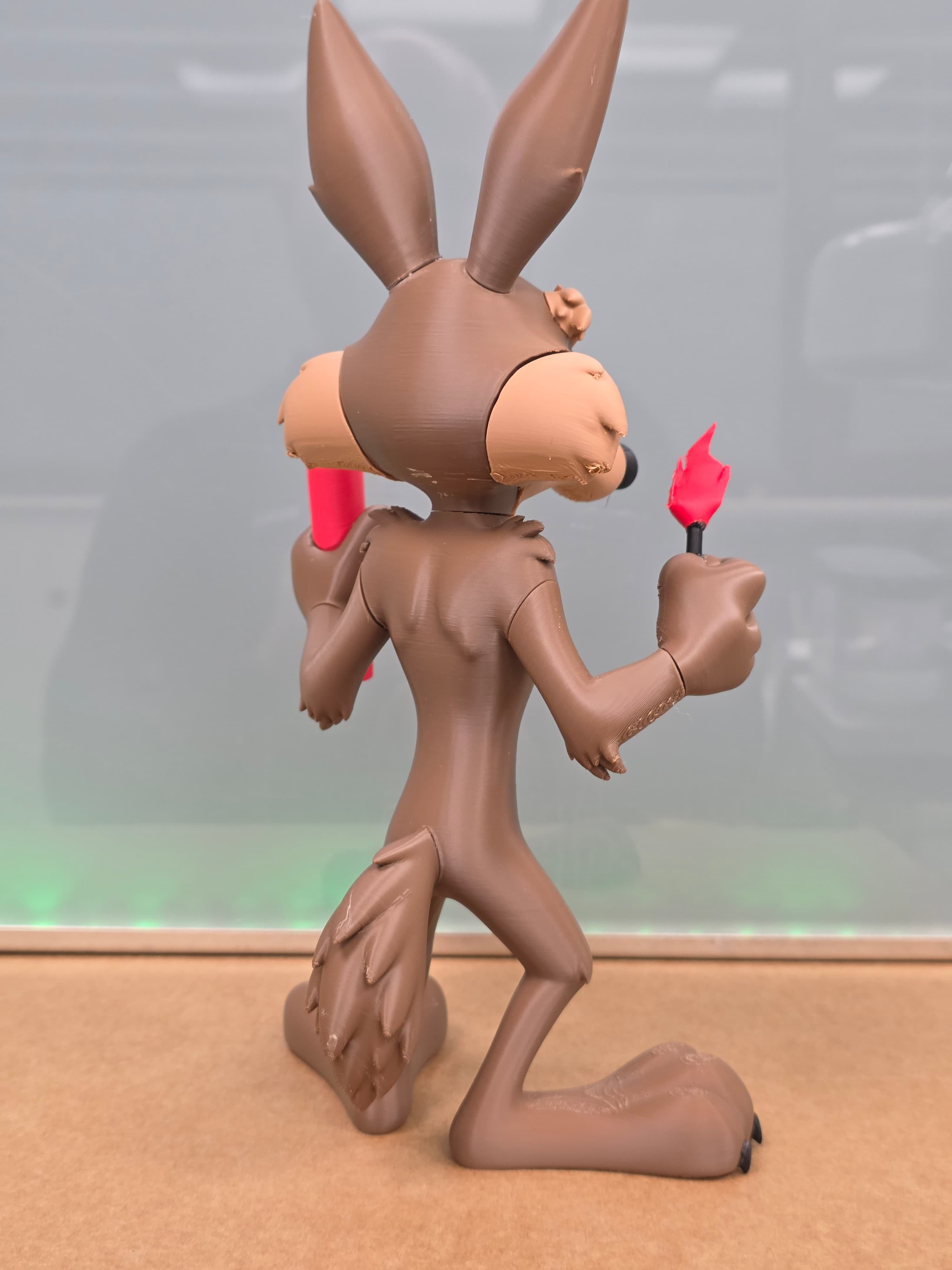 Vil Coyote (dynamite) — figurine multicolore
