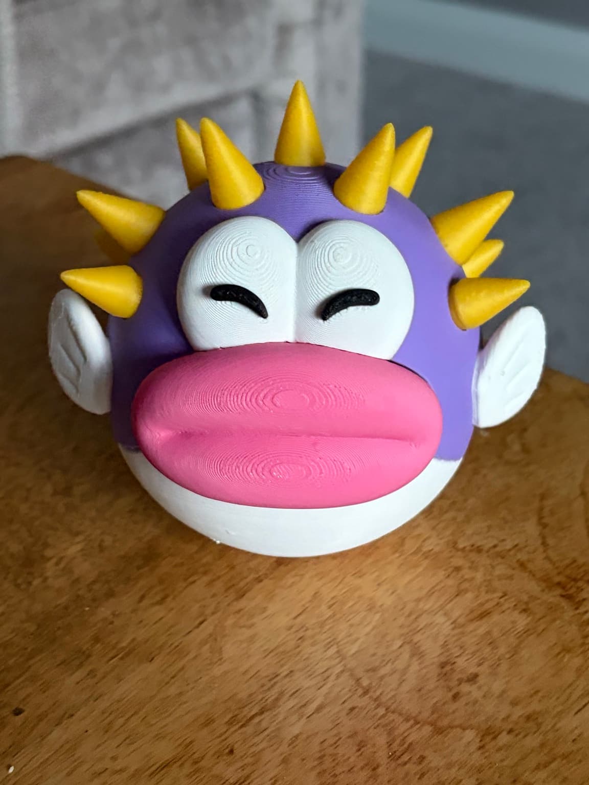 Porcupuffer — figurine multicolore