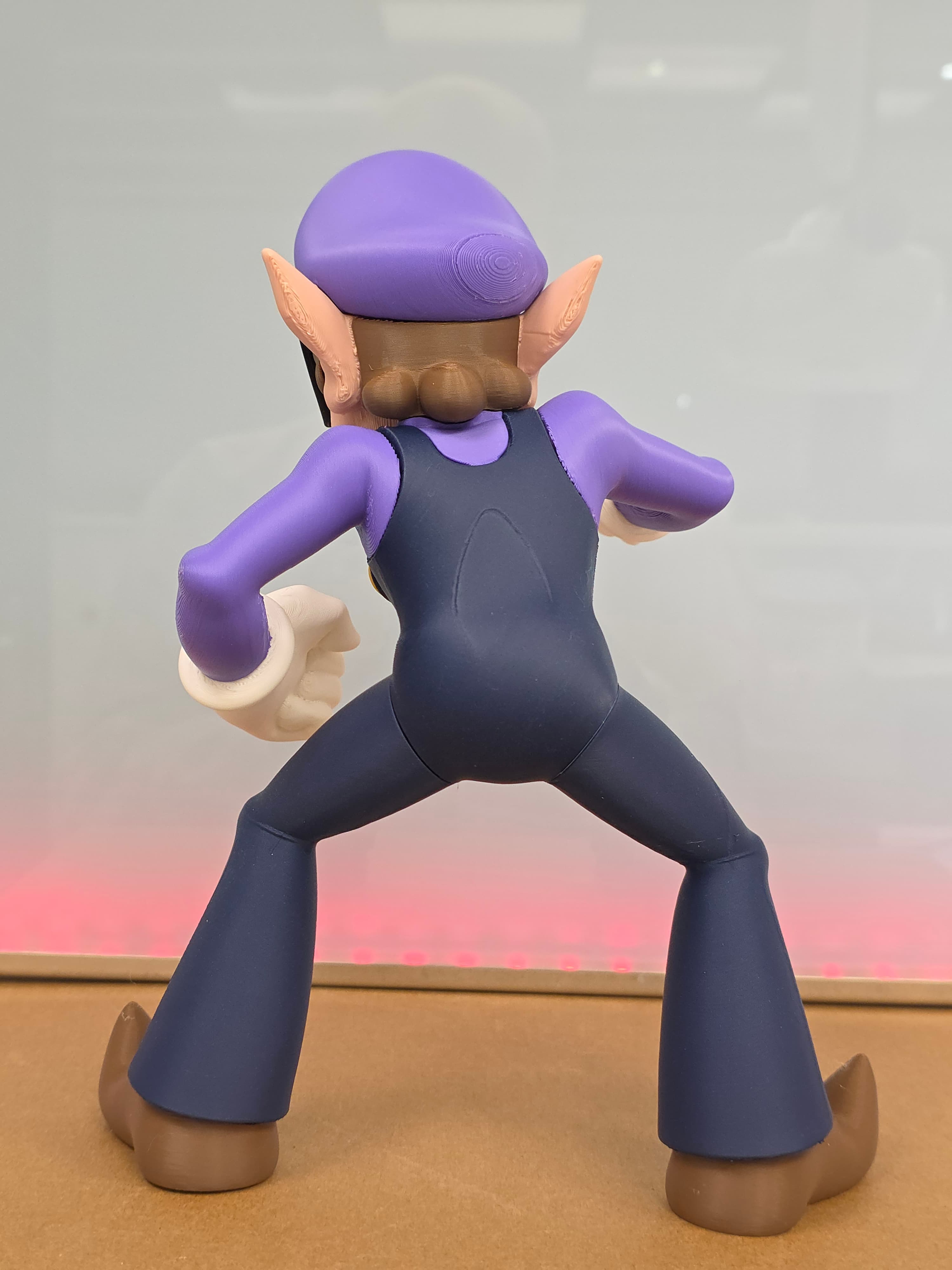 Waluigi — figurine multicolore