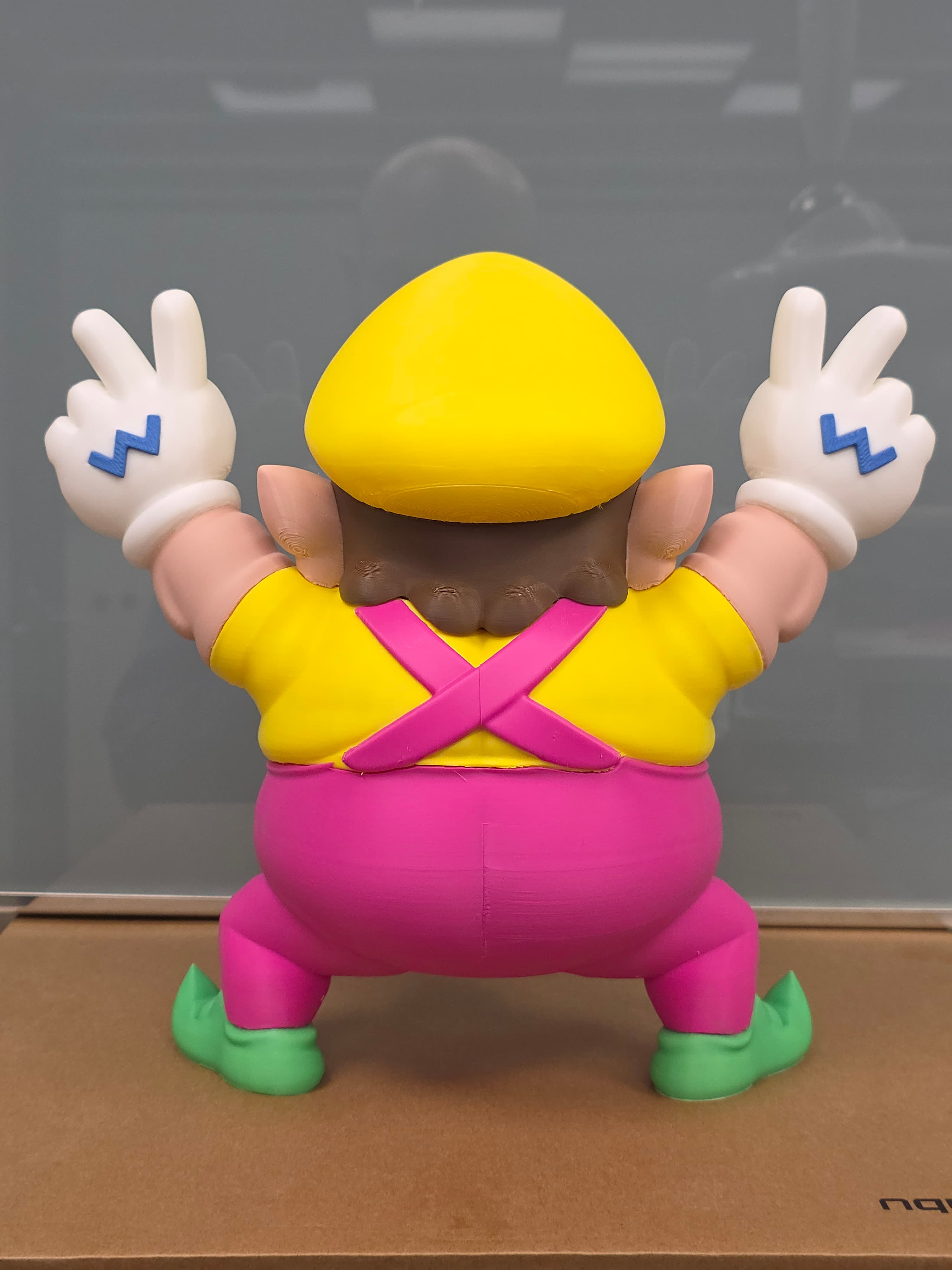 Wario — figurine multicolore