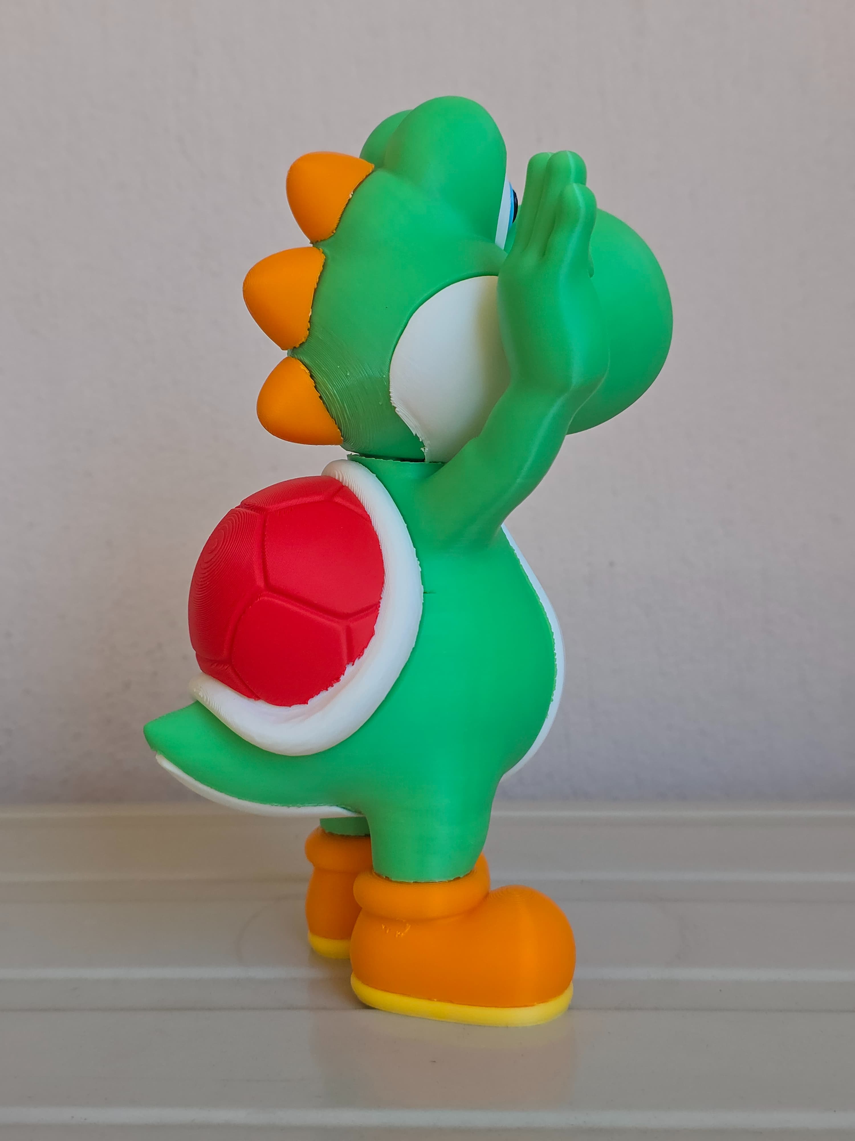 Yoshi — figurine multicolore