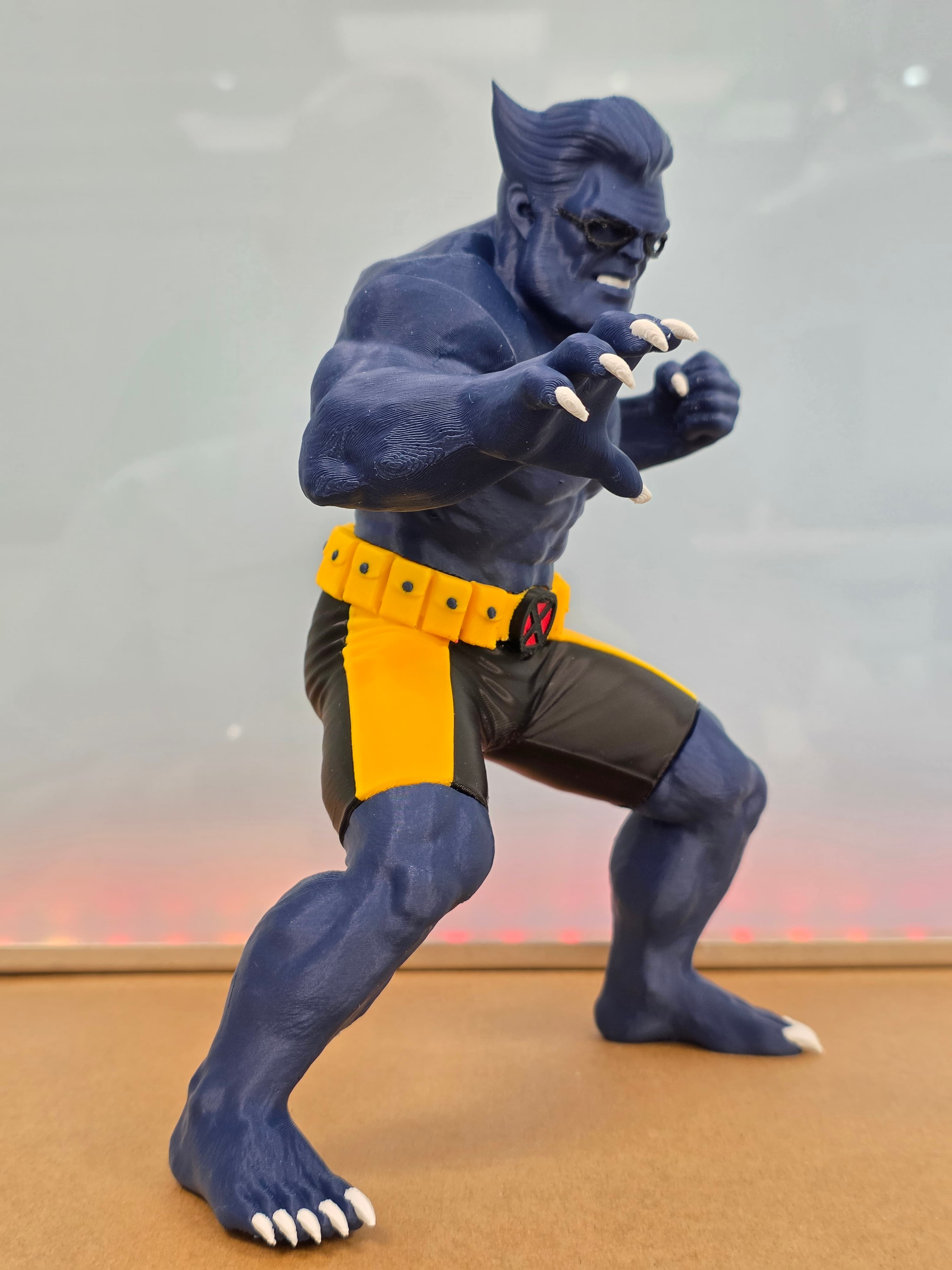 Le Fauve (Beast) — figurine multicolore X-Men