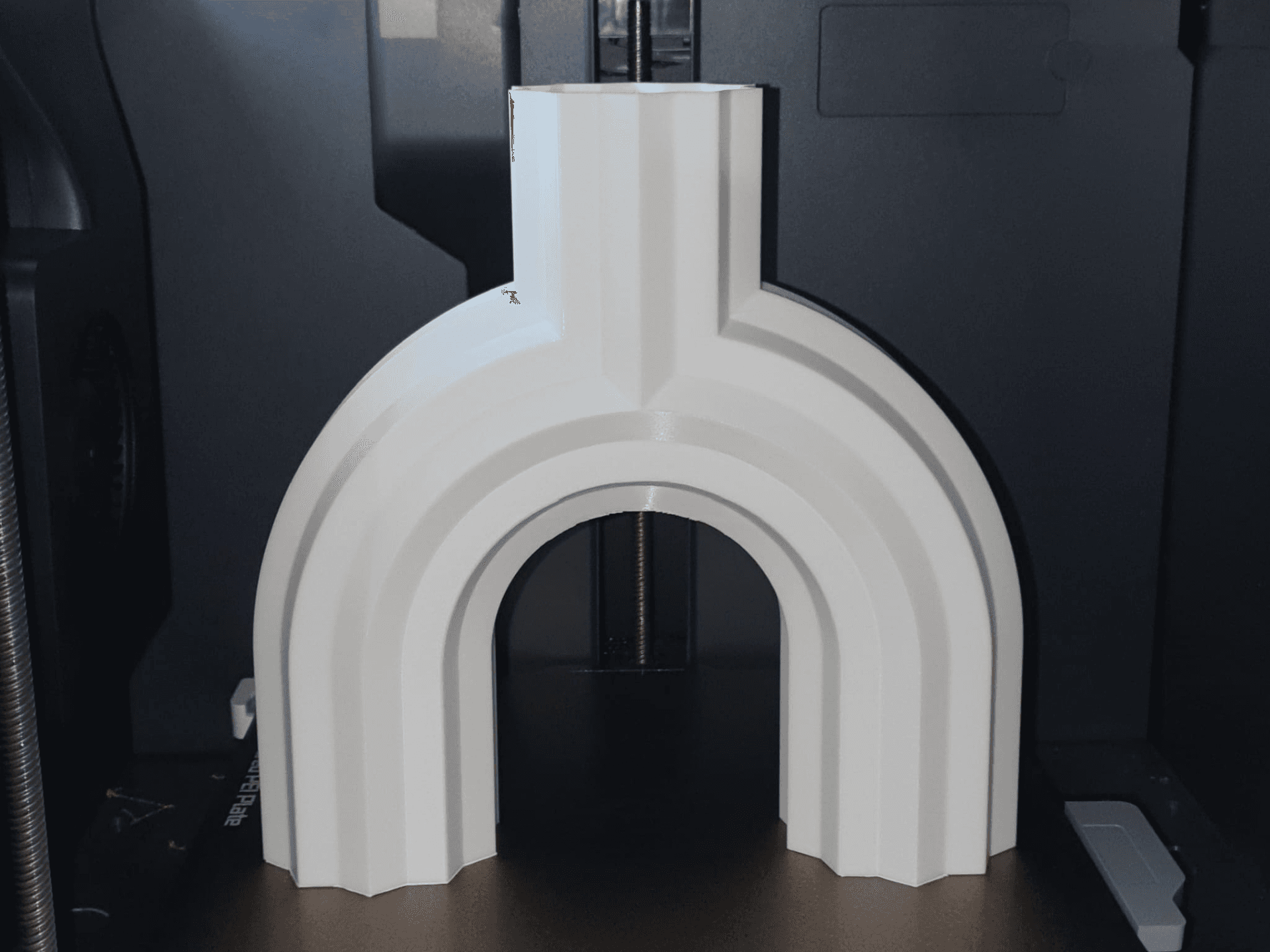 Vase Pont Moderne