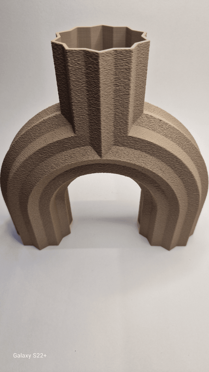 Vase Pont Moderne