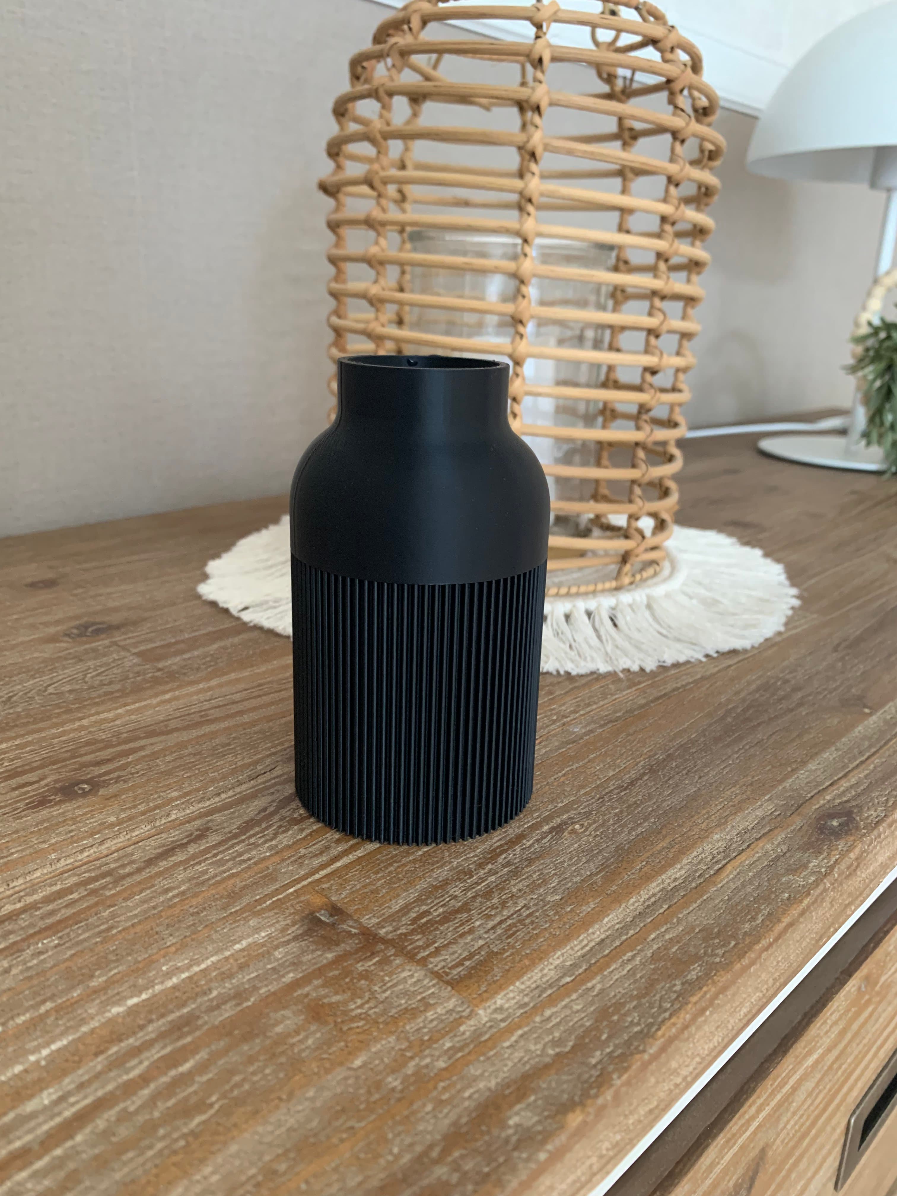 Vase Hiku Japandi