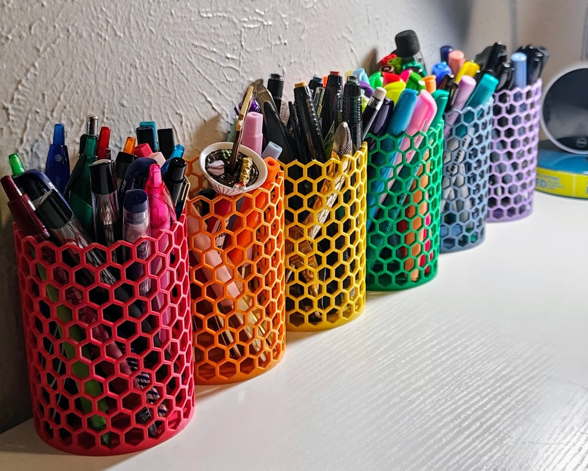 Pot à crayons Nid d'abeille